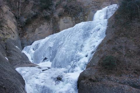 袋田の滝の氷結状態
