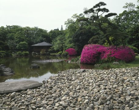 慶沢園