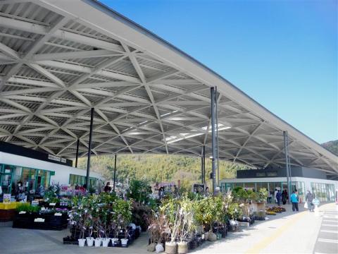 道の駅 ソレーネ周南 外観