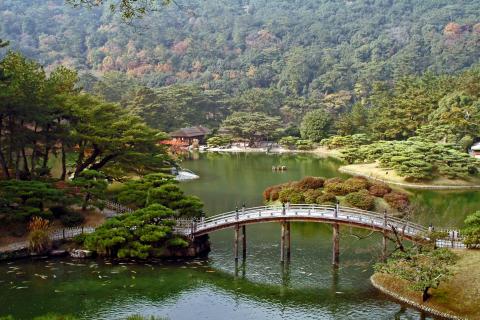 世界のミシュランガイド最高評価3つ星「栗林公園」