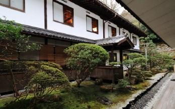 大津絵美術館（本山圓満院 内）