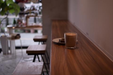 ＪＲ浦上駅前のコーヒースタンド