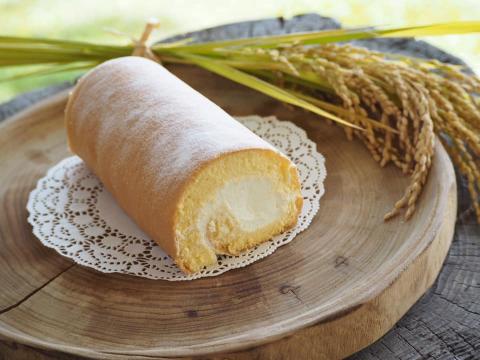米粉ロールケーキ